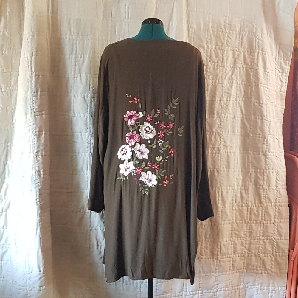 Embroidered kimono style open cardigan